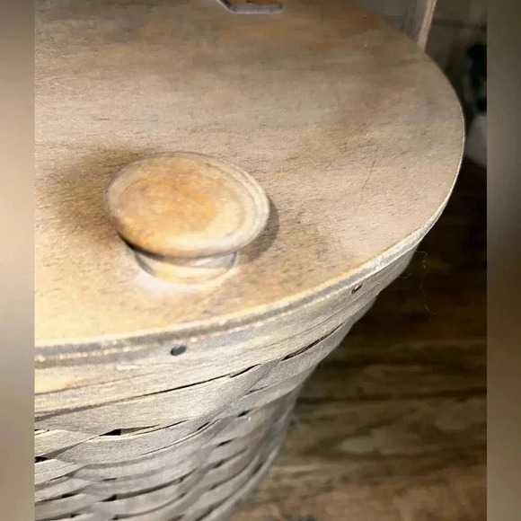 1986 Vintage Longaberger Handwoven Storage Basket Swing Handle Hinged Lid Rare - Picture 13 of 16